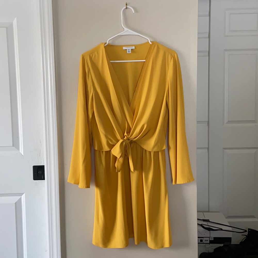 TopShop Front Knot Mustard V Neck Dress. Size 8.